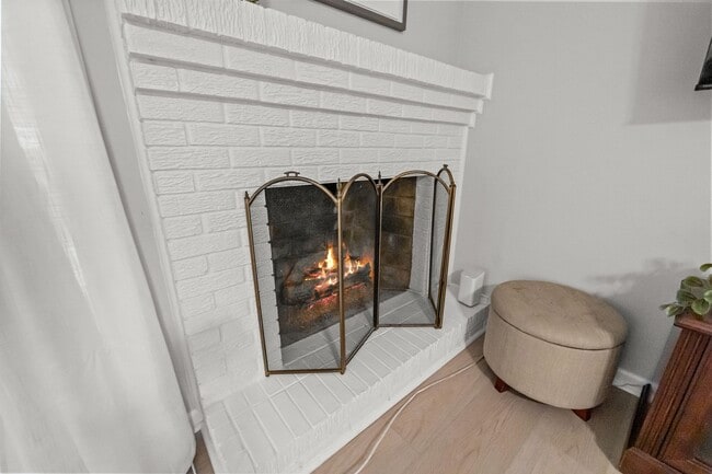 Building Photo - Charming 3-Bedroom Home on Savannah’s Southside with Covered Patio and Large Backyard