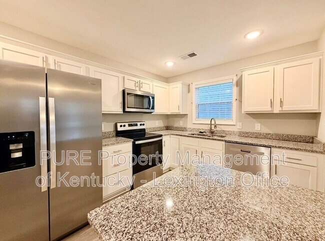 Building Photo - 2012 Dolly Dr