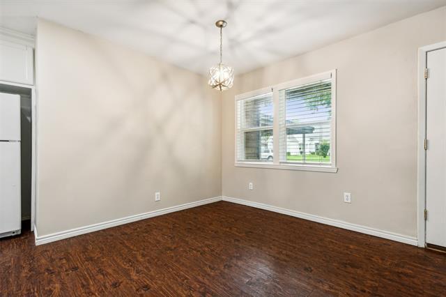 Building Photo - 5805 Tracyne Dr