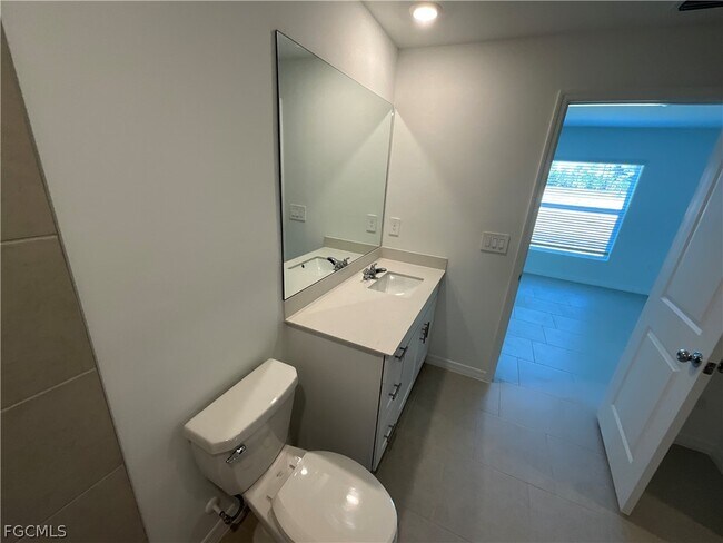 Building Photo - 17236 Cantu Ct