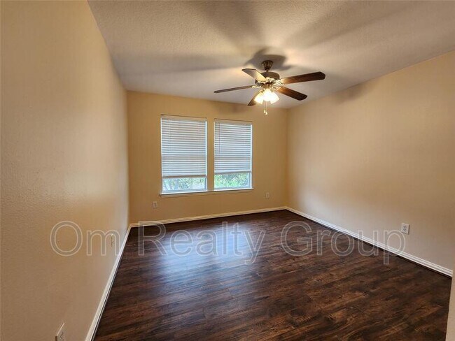 Building Photo - 5307 Dandelion Meadow Ln