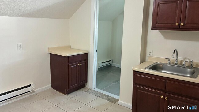 Building Photo - 54 North Ave