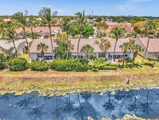 Building Photo - 6094 Lake Hibiscus Dr