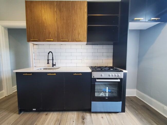 Building Photo - 3144 John F Kennedy Blvd