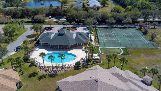 Building Photo - 1829 Sandhill Crane Dr