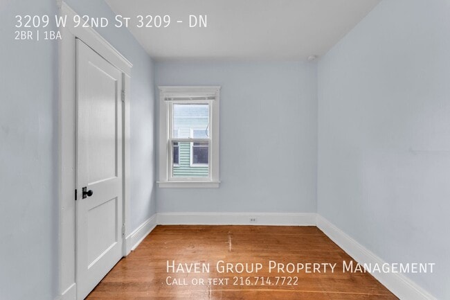 Building Photo - 3209 W 92nd St