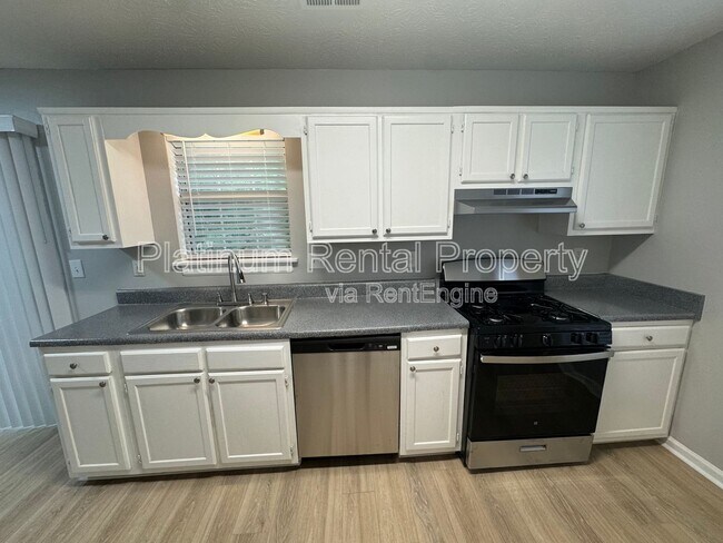 Building Photo - 1451 Glynview Cir