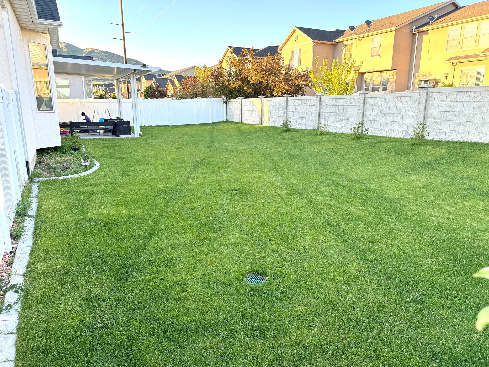 Building Photo - 3288 N 200 W