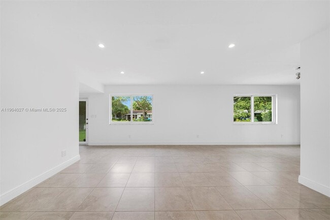 Building Photo - 7575 SW 134th St