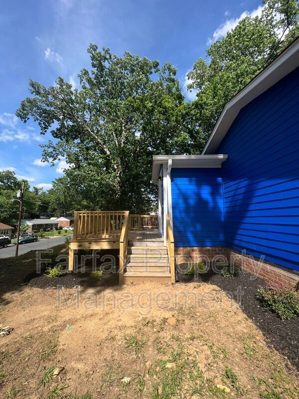 Building Photo - 2612 Owen St