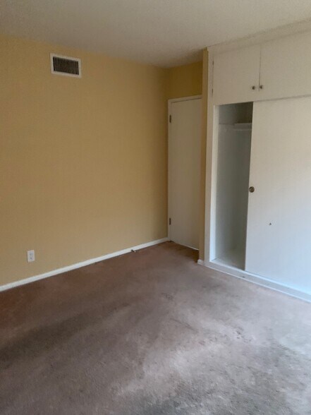 Building Photo - 3045 N Lamer St