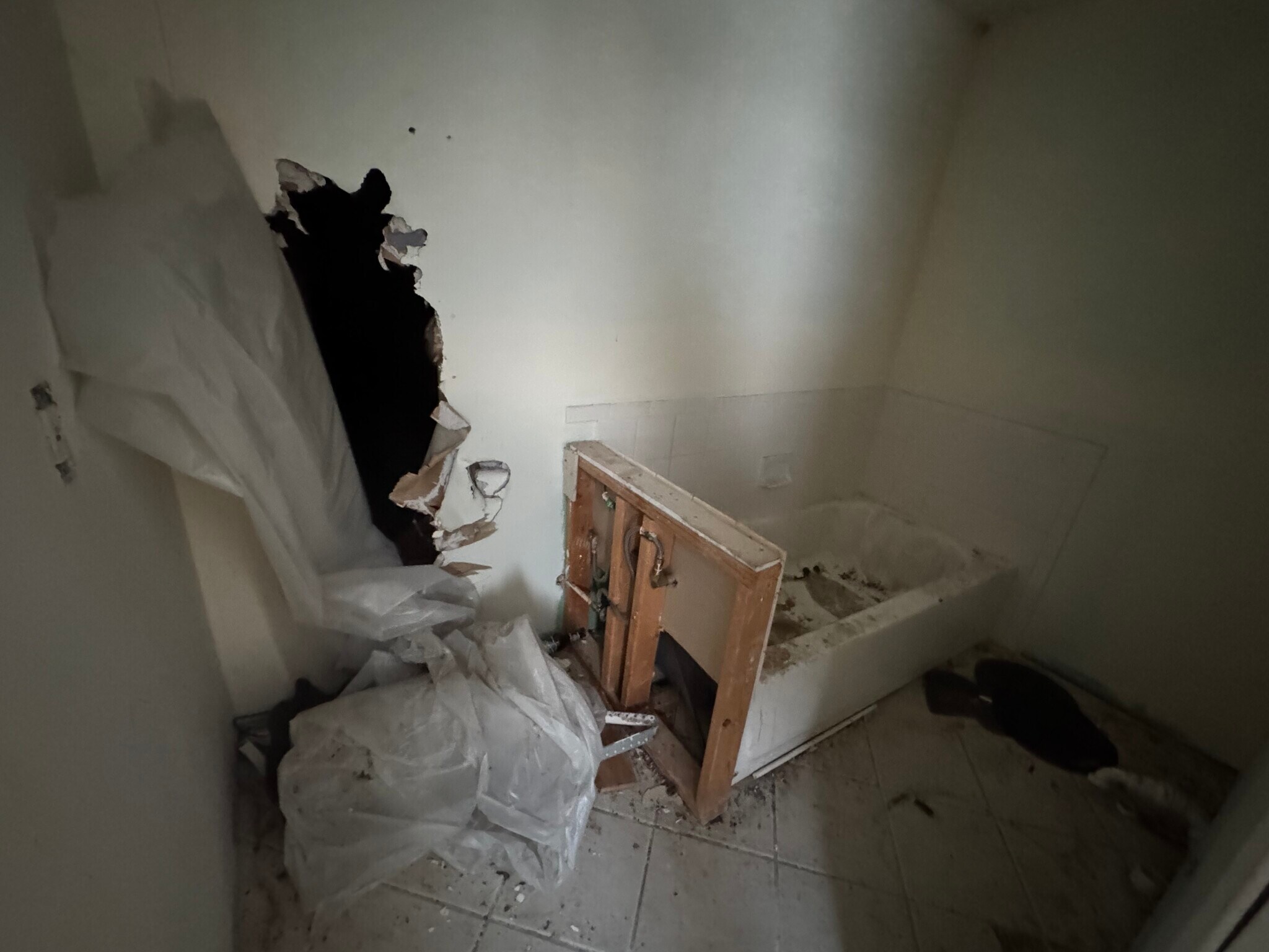 Building Photo - 5236 Lemay St