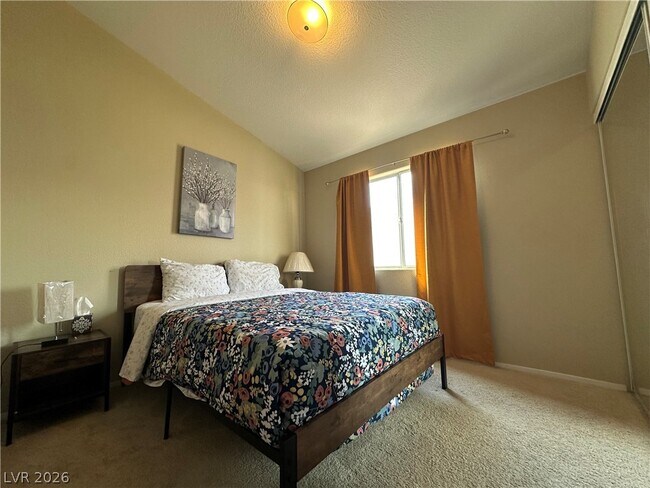 Building Photo - 3645 Penedos Dr