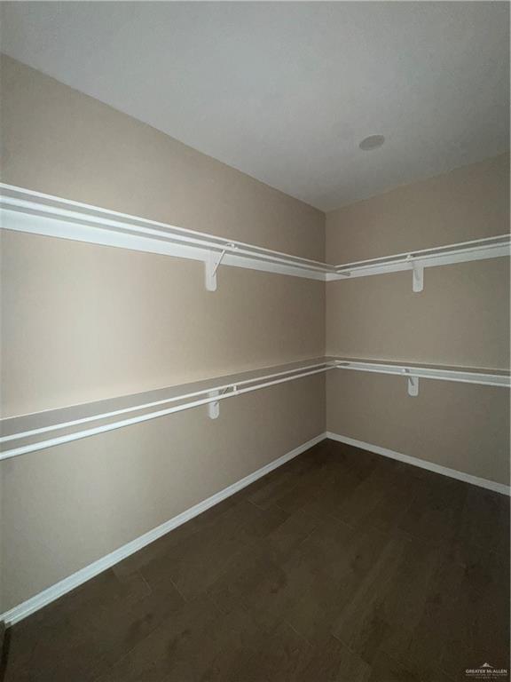 Building Photo - 16 W Driftwood St