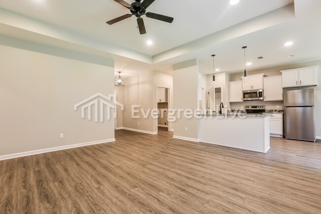 Building Photo - 4548 Western Woods Dr