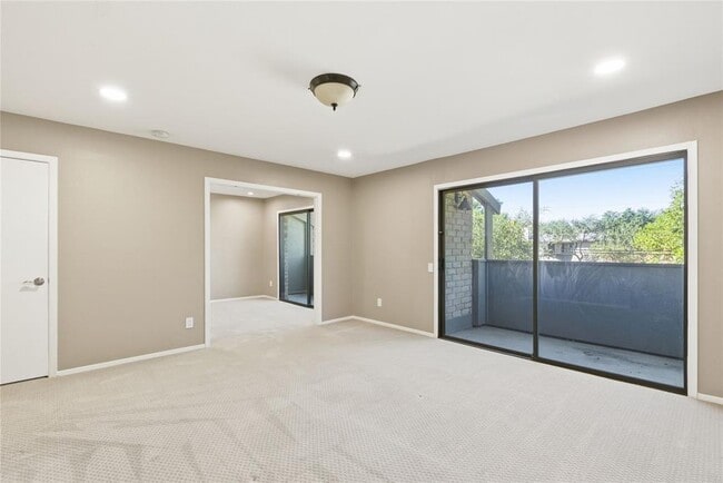 Building Photo - 48 Woodstone Square