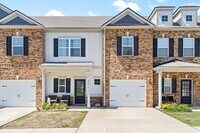 Building Photo - Foxland Crossing Gem: 3BR, 2.5BA, SS Appliances, 1-Car Garage!