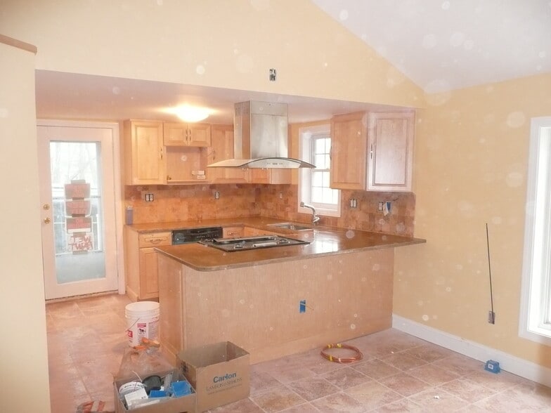 Building Photo - 118 Blakely Rd