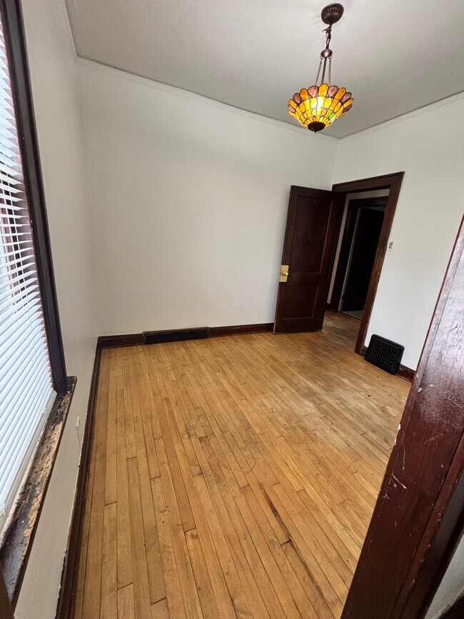 Building Photo - 3131 N Fratney St