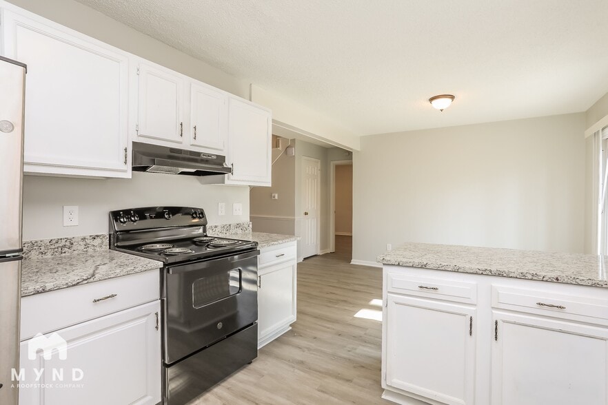 Building Photo - 3677 Wickersham Way