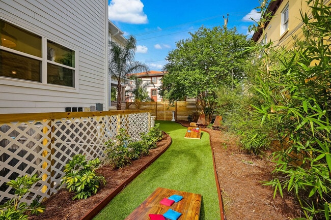 Building Photo - 20 M L King Ave