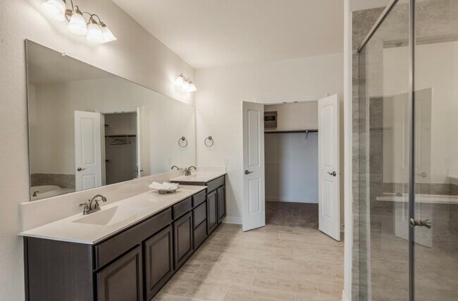 Building Photo - 3223 Harmony Creek Ln