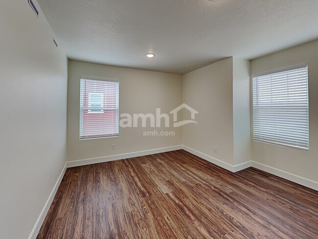 Building Photo - 6108 W Copper Hawk Dr