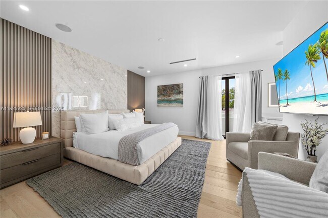 Building Photo - 550 NW 42nd St