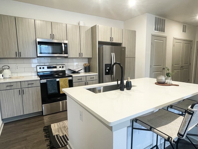 Apex 7295 Ascent Vw Colorado Springs CO 80923 Apartment Finder