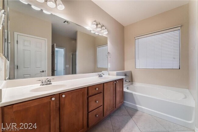 Building Photo - 6641 Scavenger Hunt St