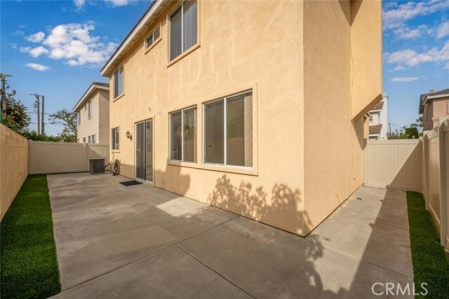 Building Photo - 6222 Villa Ryan Way