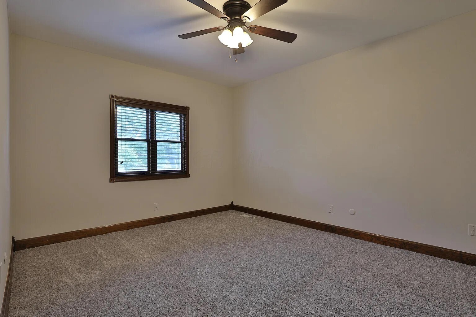 Bedroom 3 - 350 W 1st Ave