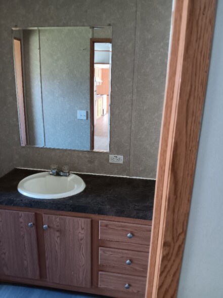 Building Photo - 53 Nina Dr