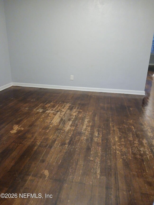 Building Photo - 5226 Bunche Dr