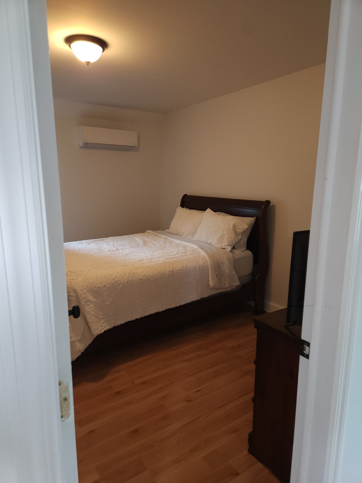 Building Photo - 90 Depot St