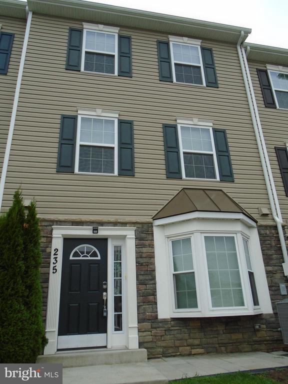 Building Photo - 6515 Dundee Dr