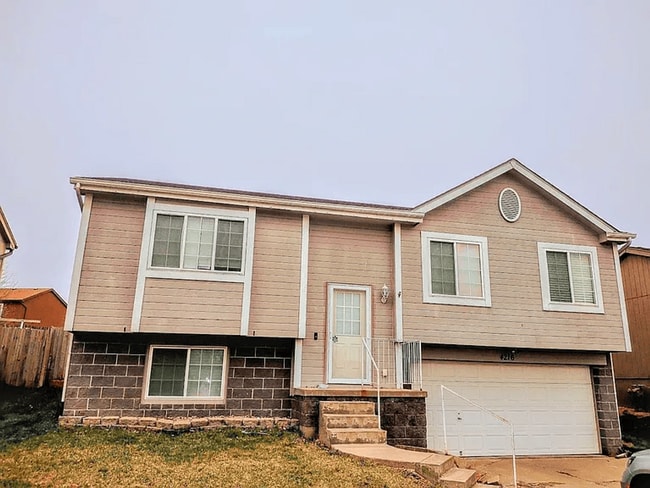 Primary Photo - 4216 N 171st St