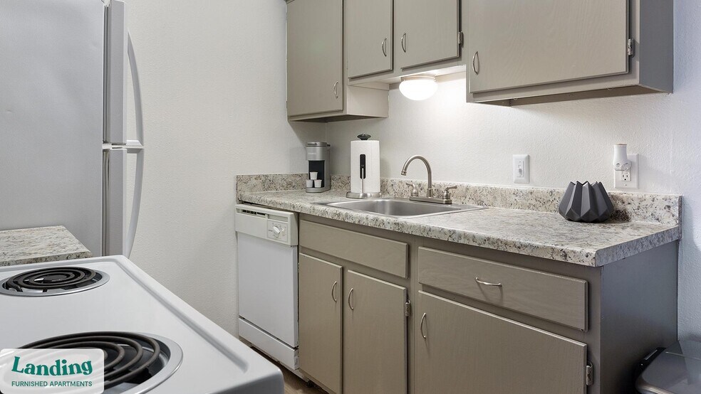 Building Photo - 6326 S 107th E Ave