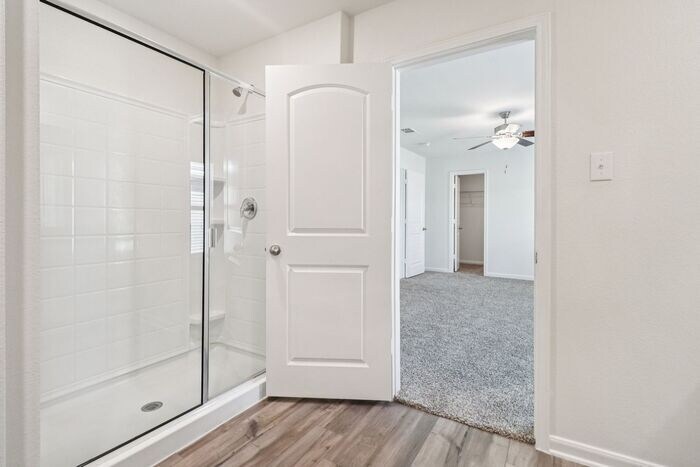 Building Photo - 304 Trinity Trl