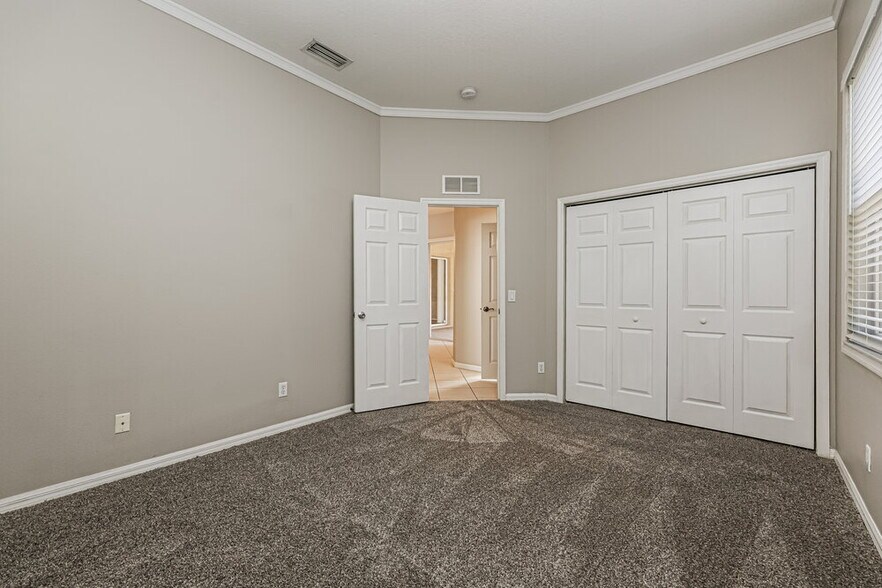 Building Photo - 6282 Rock Creek Cir