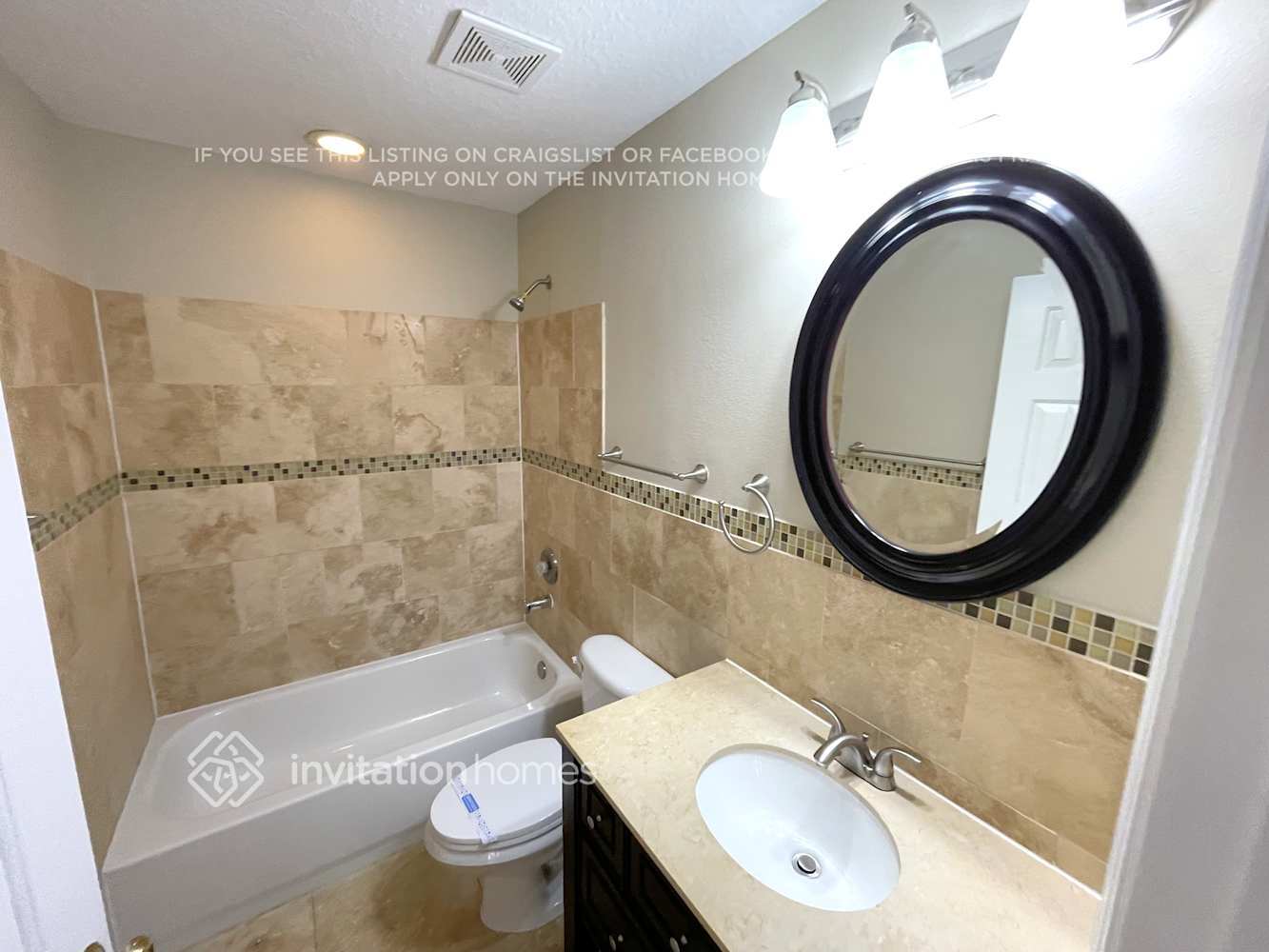 Building Photo - 22807 Hawk Hill Loop