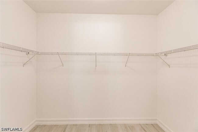 Building Photo - 536 Polihale Wy