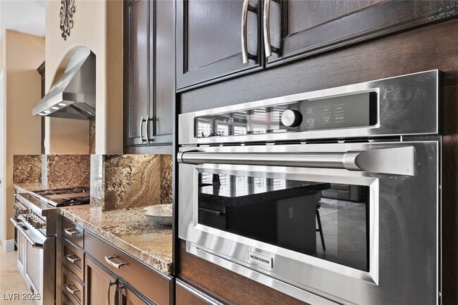 Building Photo - 1311 Panini Dr