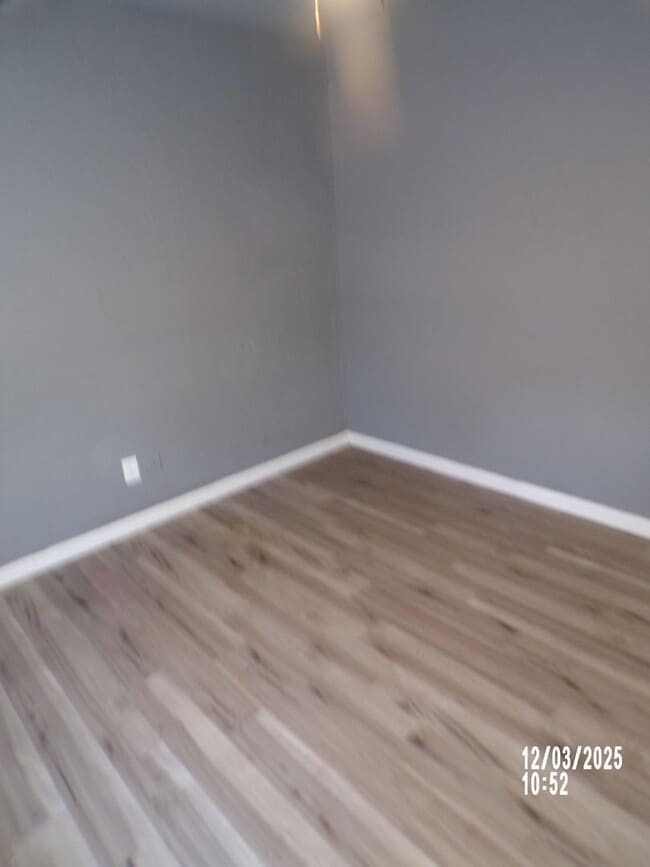 Building Photo - Great re-do