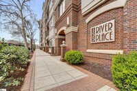Building Photo - 155 Riverplace