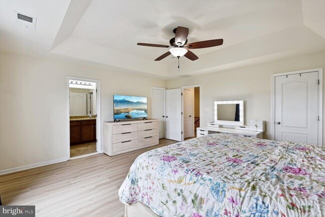 Building Photo - 25148 Sweet Myrtle Square