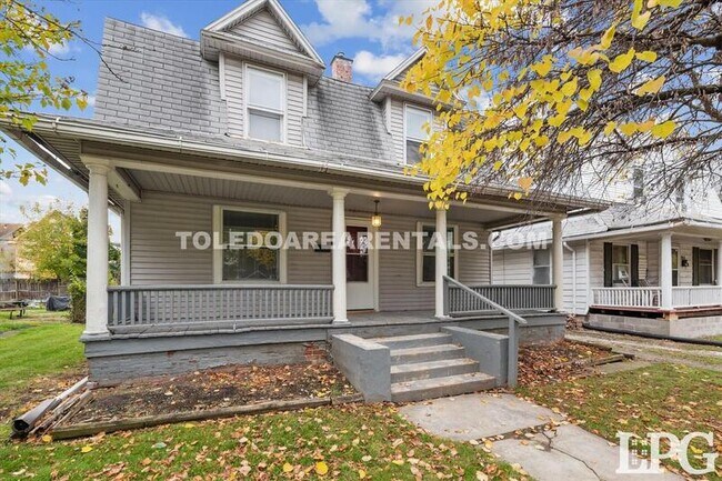 Building Photo - 2907 Rockwood Pl