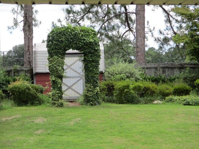 Building Photo - Updated 4 Br brick home in Martinez