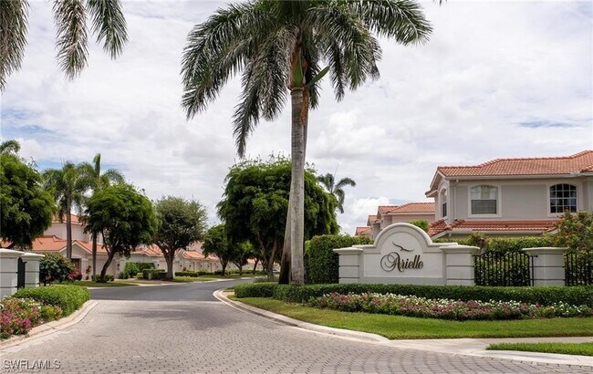 Building Photo - 2200 Arielle Dr