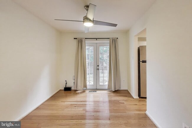 Building Photo - 16 Tabiona Ct